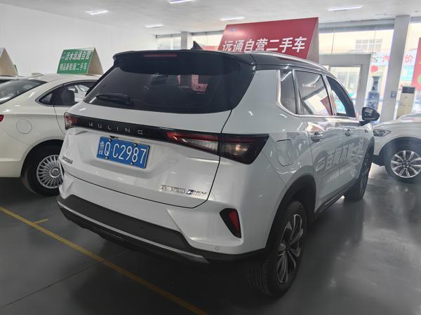 五菱 2022款五菱星辰2.0L DHT电速款右后45度图