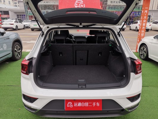 大众 2022款T-ROC探歌280TSI DSG两驱精英PLUS后备箱